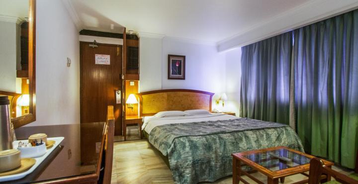 Hotel Chariot Ченнаи Экстерьер фото