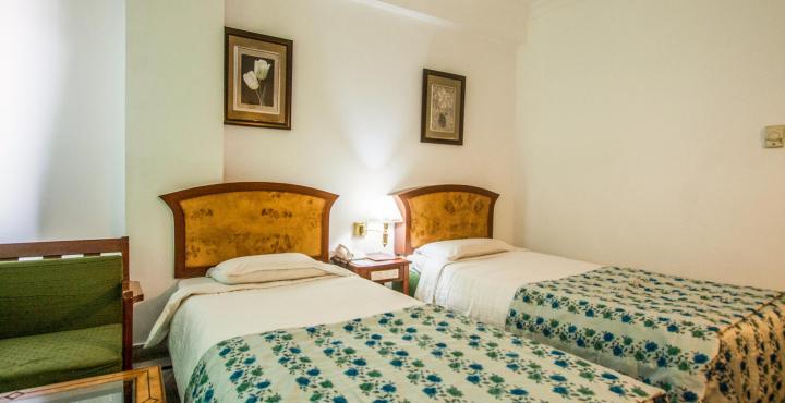 Hotel Chariot Ченнаи Экстерьер фото